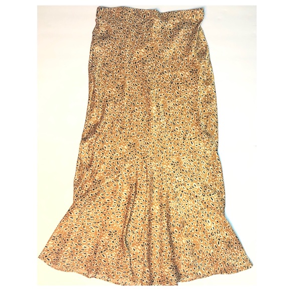 TOPSHOP - Satin Flounce Skirt NEW Size US6 - Picture 4 of 5